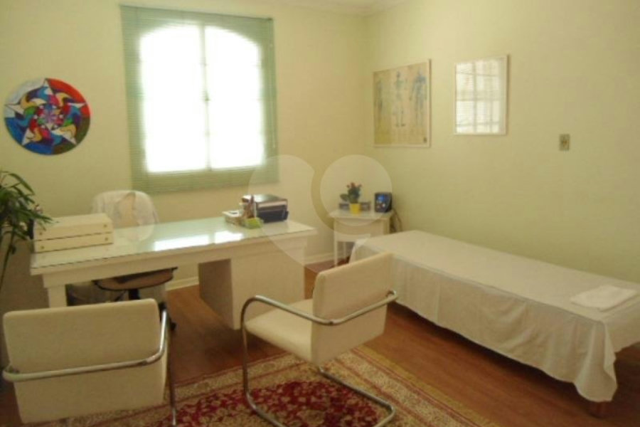 Sobrado à venda com 3 quartos, sendo 1 suíte,  em Parada Inglesa, São Paulo, SP