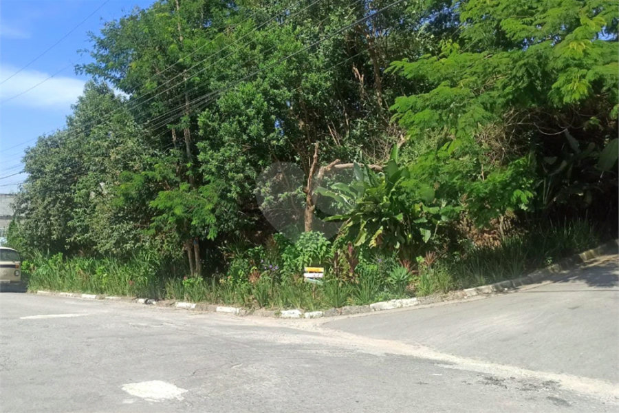 Terreno à venda no condomínio Altos da Baronesa, São Paulo - SP