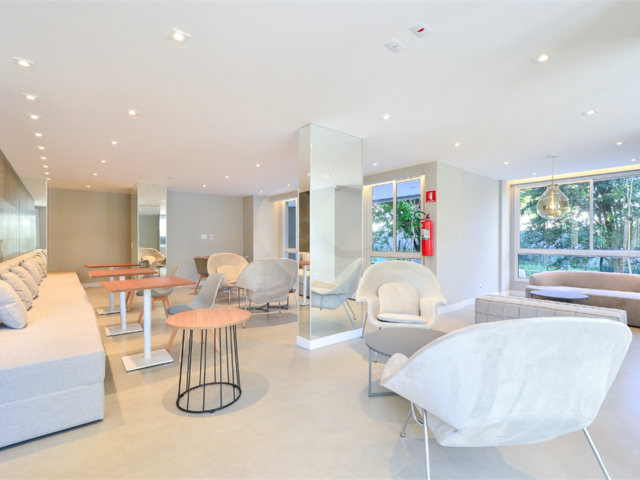 Apartamento à venda com 3 quartos, sendo 1 suíte,  em Alto da Boa Vista, São Paulo, SP