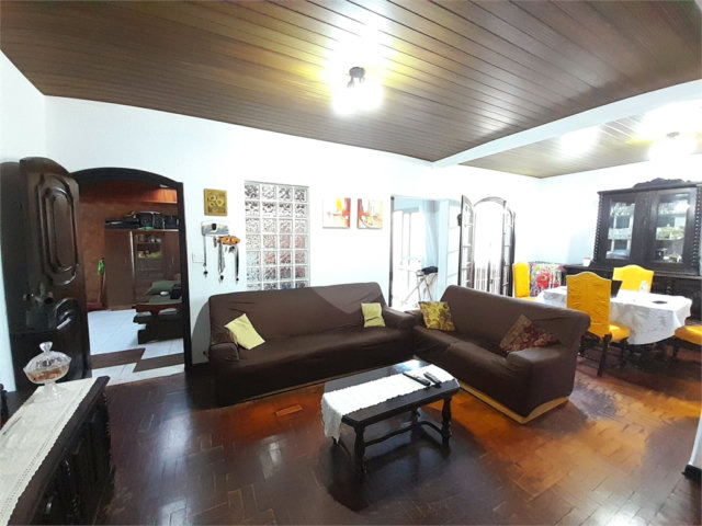 Casa Térrea à venda com 4 quartos em Mandaqui, São Paulo, SP