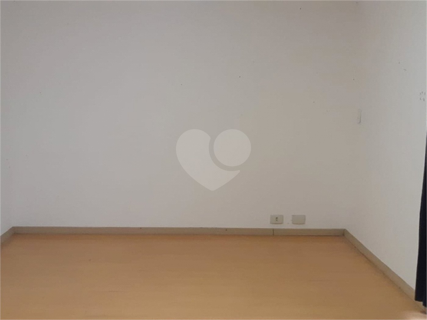 Casa à venda com 4 quartos, sendo 1 suíte, em Horto, São Paulo, SP