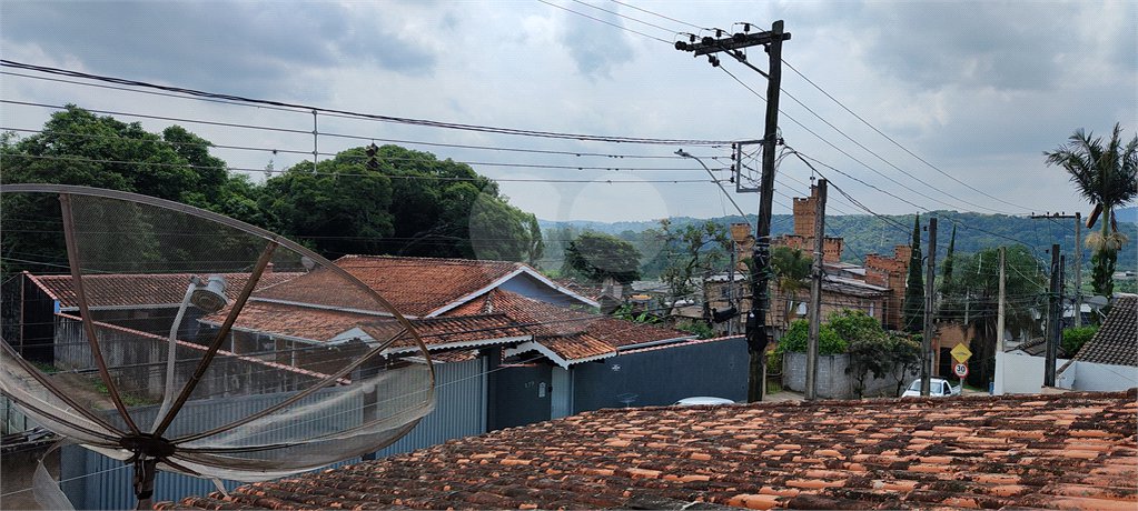 Sobrado à venda com 3 quartos, sendo 1 suíte, em Ressaca, Atibaia, SP