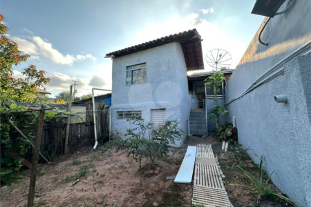 Casa a venda na Lagoa Dourada