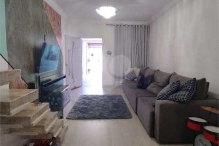 Casa à venda com 2 quartos, sendo 1 suíte,  em Vila Miranda, Itaquaquecetuba, SP