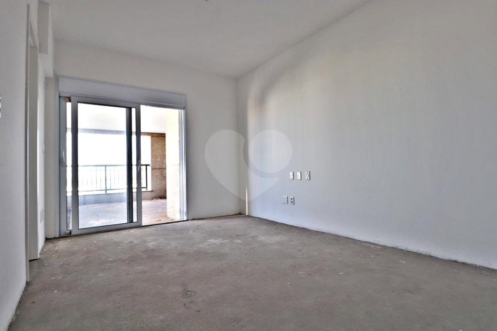 Apartamento à venda com 4 suítes em Santana, São Paulo, SP
