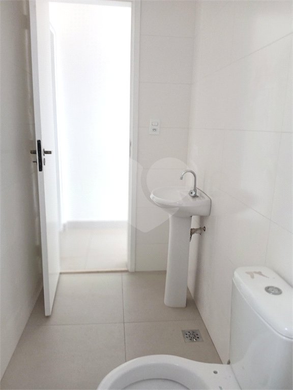 Apartamento à venda com 1 quarto em Vila dos Remédios, São Paulo, SP