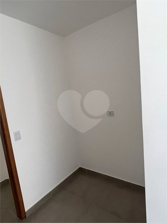 Sobrado à venda com 3 quartos, sendo 1 suíte,  em Vila Tiradentes, São Paulo, SP