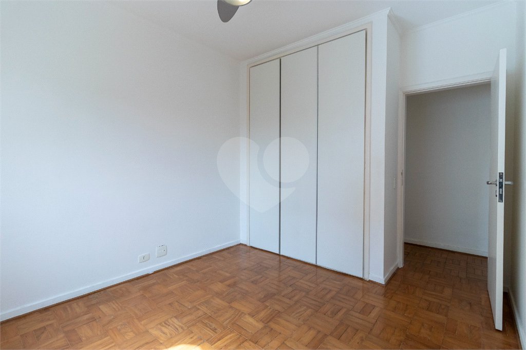 Apartamento à venda com 3 quartos, sendo 1 suíte, em Vila Sofia, São Paulo, SP
