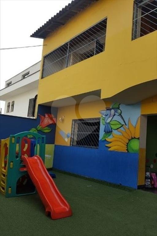 Sobrado à venda com 4 quartos, sendo 1 suíte, em Vila Monumento, São Paulo, SP