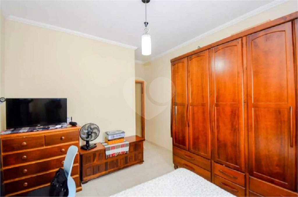Casa à venda com 3 quartos, sendo 1 suíte, em Parque Continental I, Guarulhos, SP