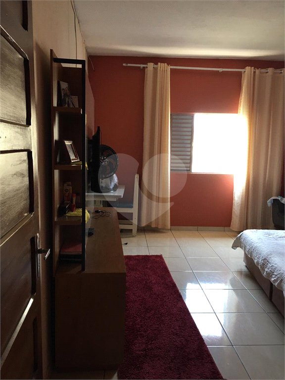 Casa à venda com 3 quartos, sendo 1 suíte,  em Tremembé, São Paulo, SP