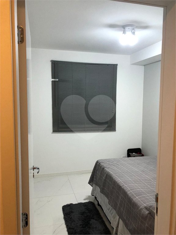 Apartamento à venda com 2 quartos em Cidade Tiradentes, São Paulo, SP