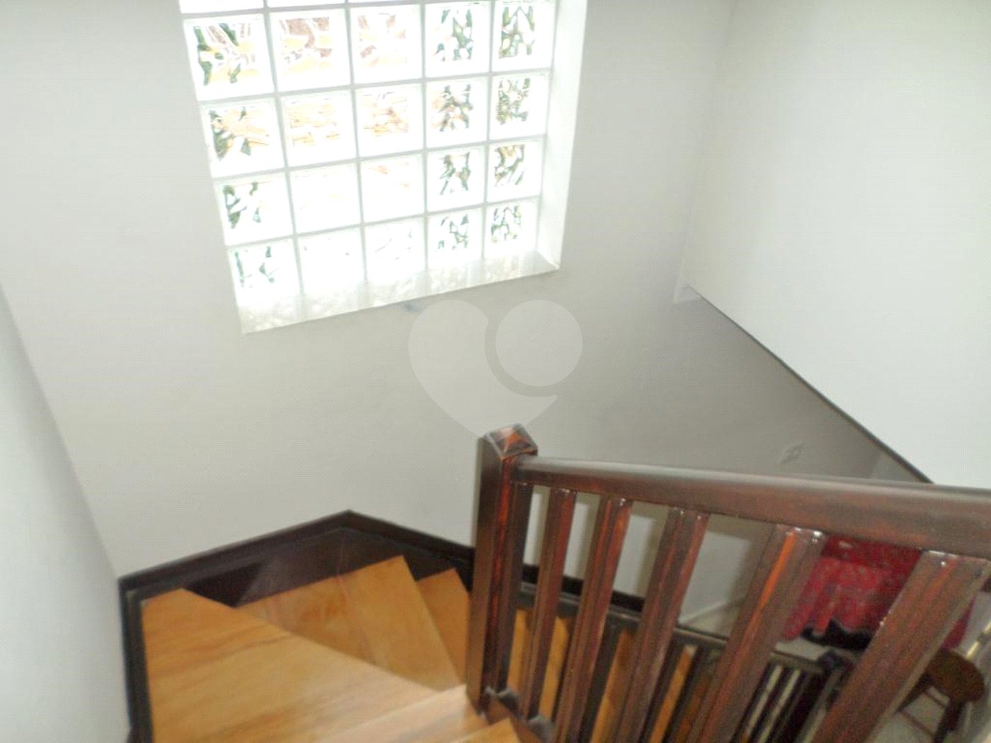 Casa à venda com 6 quartos, sendo 2 suítes,  em Vila Universitária, São Paulo, SP