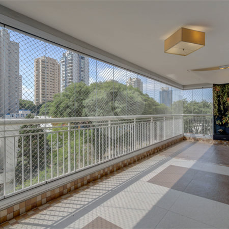 Apartamento à venda com 4 quartos, sendo 3 suítes, em Alto da Boa Vista, São Paulo, SP