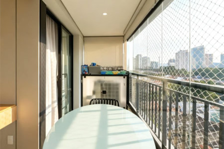 Apartamento à venda com 2 quartos, sendo 1 suíte,  em Vila Cordeiro, São Paulo, SP