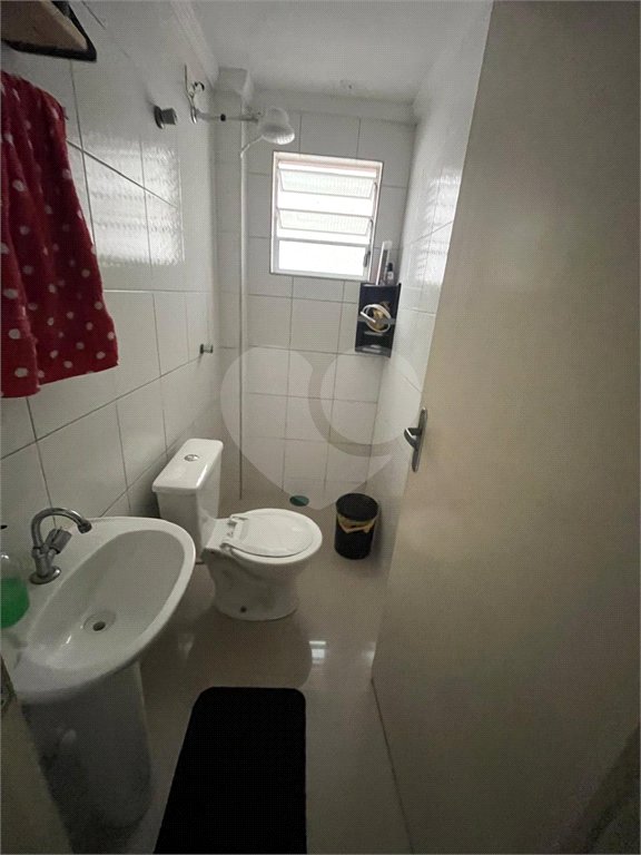 Sobrado à venda com 3 quartos, sendo 2 suítes, em Jardim São Pedro, Mogi das Cruzes, SP