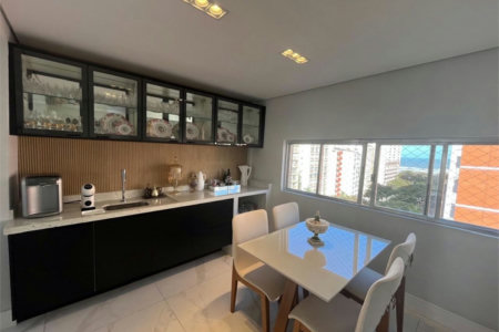 Apartamento Residencial à venda, Gonzaga, Santos - AP0199.