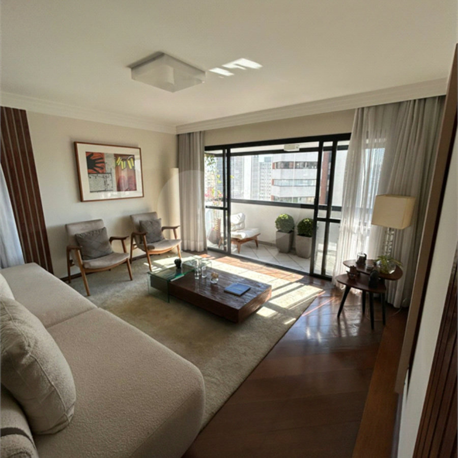 Apartamento à venda com 3 suítes em Perdizes, São Paulo, SP