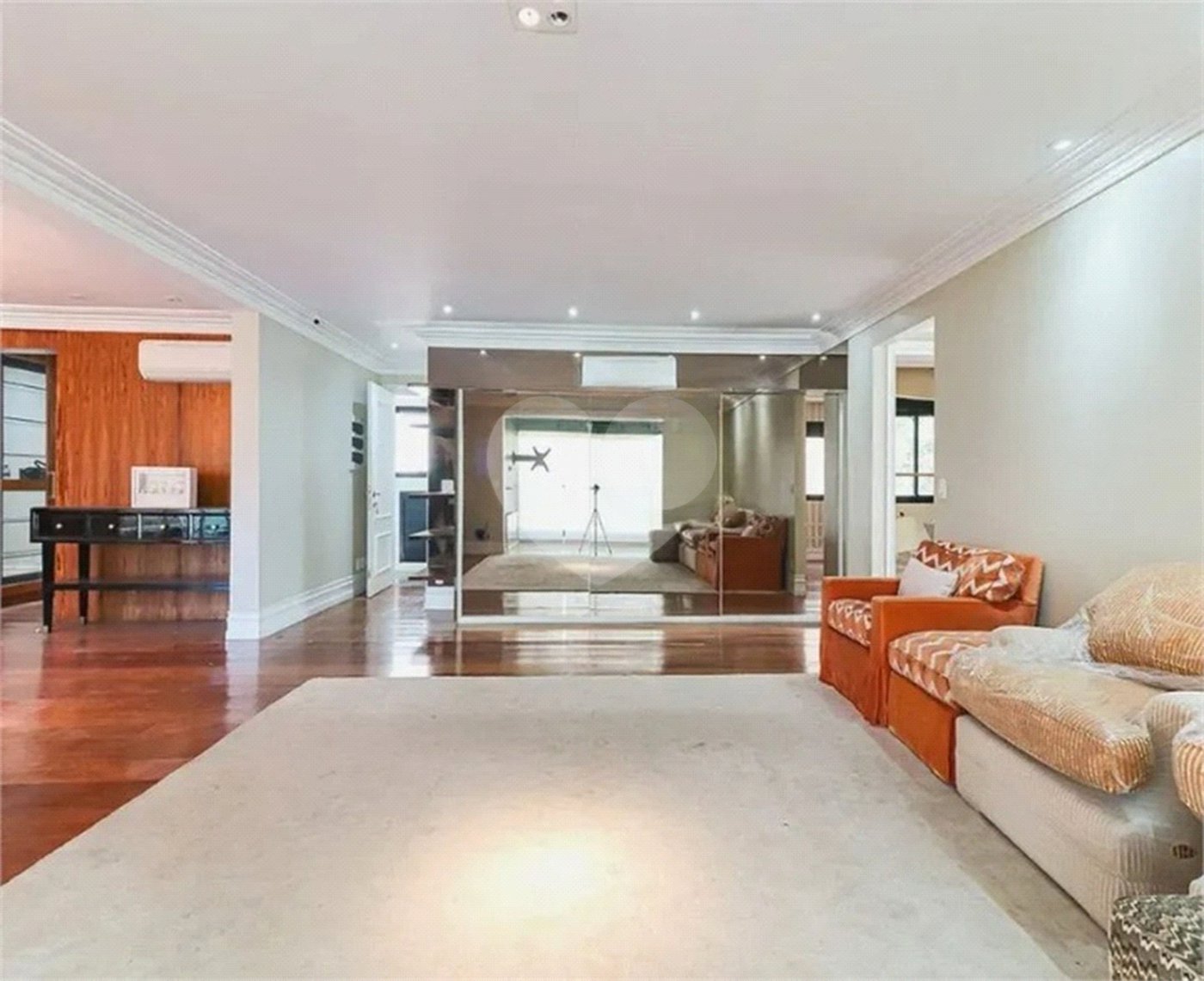 Apartamento à venda com 3 quartos, sendo 2 suítes,  em Vila Progredior, São Paulo, SP