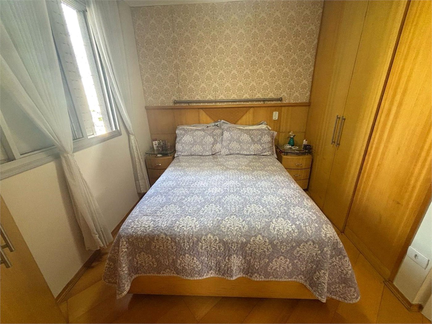 Apartamento à venda com 3 quartos, sendo 1 suíte, em Vila Esperança, São Paulo, SP
