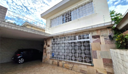 Casa à venda com 3 quartos, sendo 1 suíte,  em Granja Julieta, São Paulo, SP