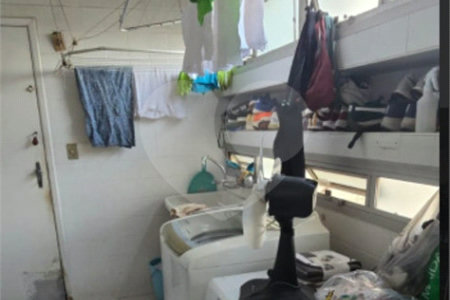 Apartamento à venda com 3 quartos, sendo 1 suíte,  em Paraíso do Morumbi, São Paulo, SP