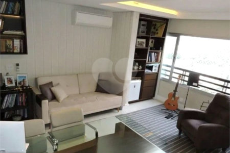 Cobertura para alugar com 4 quartos, sendo 3 suítes,  em Vila Morse, São Paulo, SP