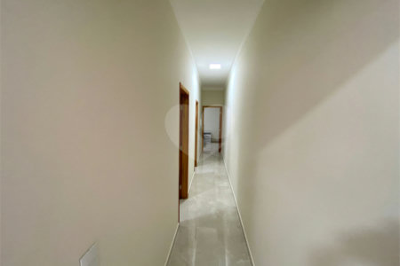 Casa térrea com piscina para venda no Residencial Arcoville