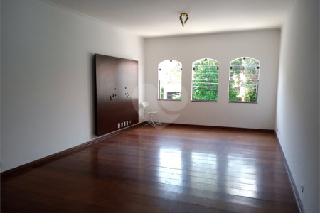 Sobrado à venda com 3 quartos, sendo 2 suítes, em Jardim Franca, São Paulo, SP