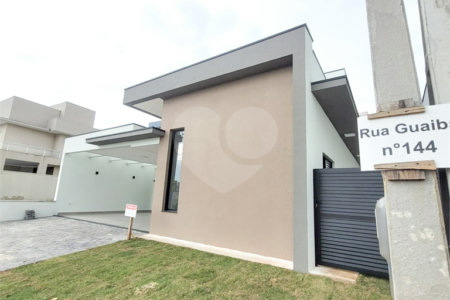 Casa à venda com 3 quartos, sendo 1 suíte, no condomínio Residencial Lagos D Icarai, Salto - SP