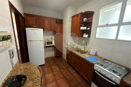 Apartamento à venda com 3 quartos, sendo 1 suíte, em Vila Nova, Cabo Frio, RJ