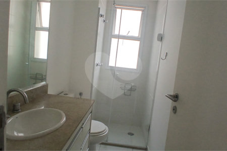 Apartamento para alugar com 4 quartos, sendo 1 suíte, no Centro, São Bernardo do Campo, SP