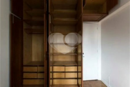 Apartamento à venda com 3 quartos, sendo 2 suítes, em Cambuci, São Paulo, SP