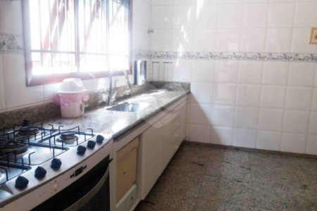 Casa para alugar com 4 quartos, sendo 2 suítes, em Campo Grande, São Paulo, SP