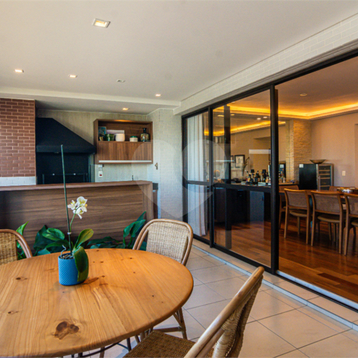 Apartamento à venda com 3 suítes em Granja Julieta, São Paulo, SP