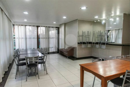 Apartamento à venda com 2 quartos, sendo 1 suíte, em Vila Mariana, São Paulo, SP