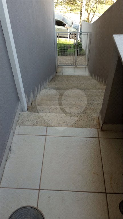 Casa à venda com 3 suítes no condomínio Picollo, Louveira - SP