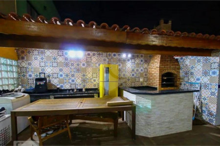 Sobrado à venda com 3 suítes em Vila Mazzei, São Paulo, SP