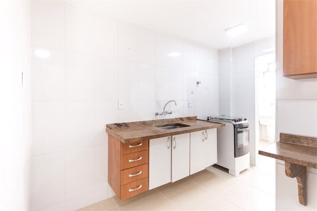 Apartamento à venda com 2 quartos, sendo 1 suíte,  em Tijuca, Rio de Janeiro, RJ