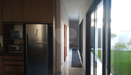Casa à venda ou para alugar com 3 suítes no condomínio Residencial Viena, Indaiatuba - SP