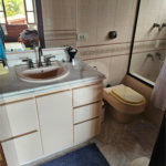 Casa à venda com 4 quartos, sendo 3 suítes, no condomínio Residncial Euroville, Carapicuíba - SP