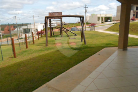 Casa à venda com 4 quartos, sendo 1 suíte, no condomínio Villagio Milano, Sorocaba - SP