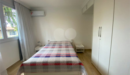 Casa em condomínio à venda com 2 quartos, sendo 1 suíte,  no Centro (mangue), Armação dos Búzios, RJ