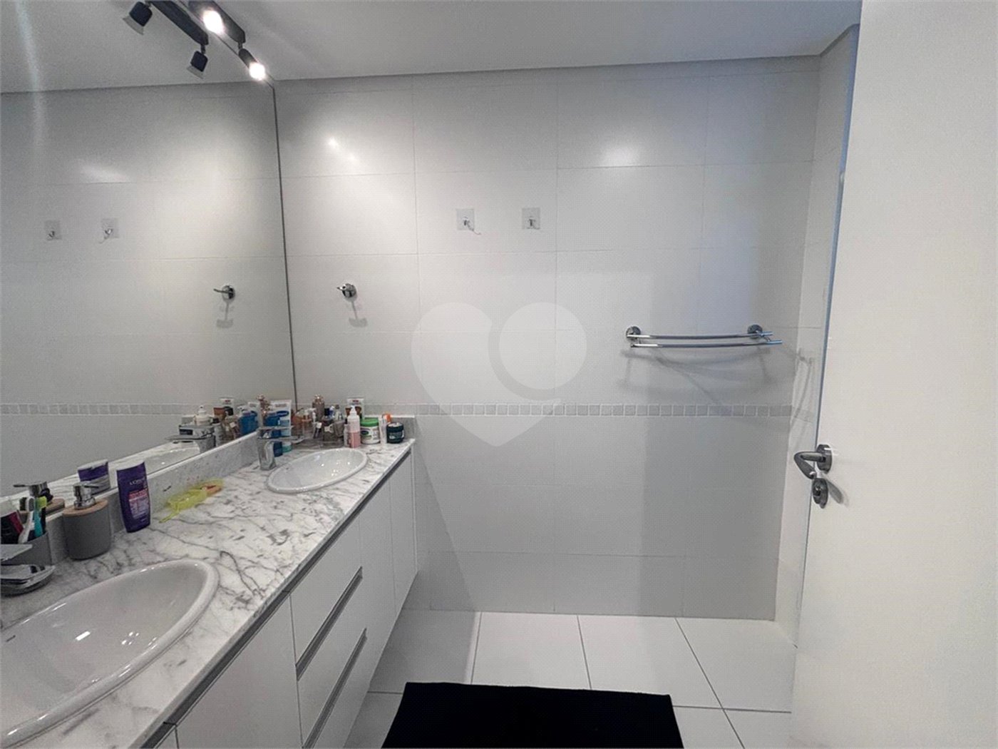 Apartamento à venda com 3 suítes em Parque Campolim, Sorocaba, SP