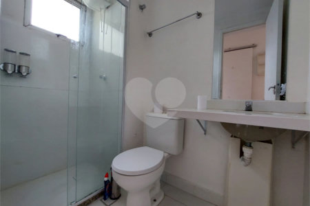 Apartamento à venda com 2 quartos em Vila Anastácio, São Paulo, SP