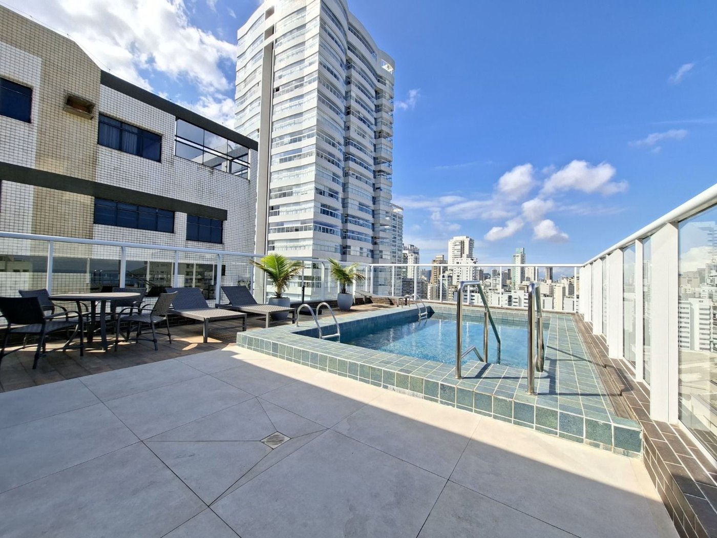 Apartamento com 2 dormitórios à venda, 82 m² por R$ 1.150.000,00 - Aparecida - Santos/SP