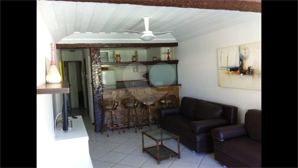 Casa em condomínio à venda com 2 quartos, sendo 1 suíte,  em Manguinhos, Armação dos Búzios, RJ