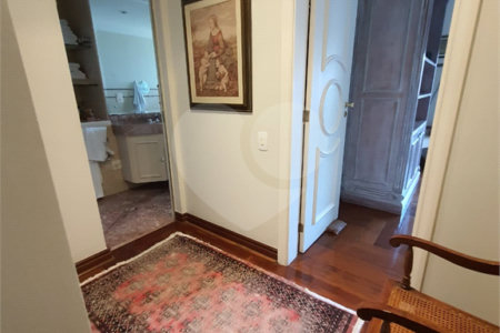 Apartamento à venda com 4 suítes em Vila Andrade, São Paulo, SP