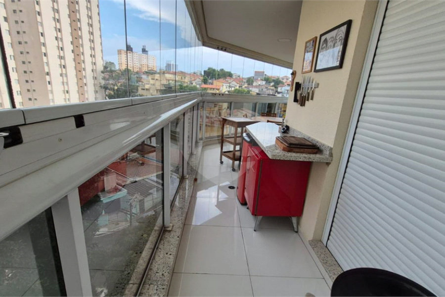 Apartamento à venda com 3 suítes em Santa Terezinha, São Paulo, SP