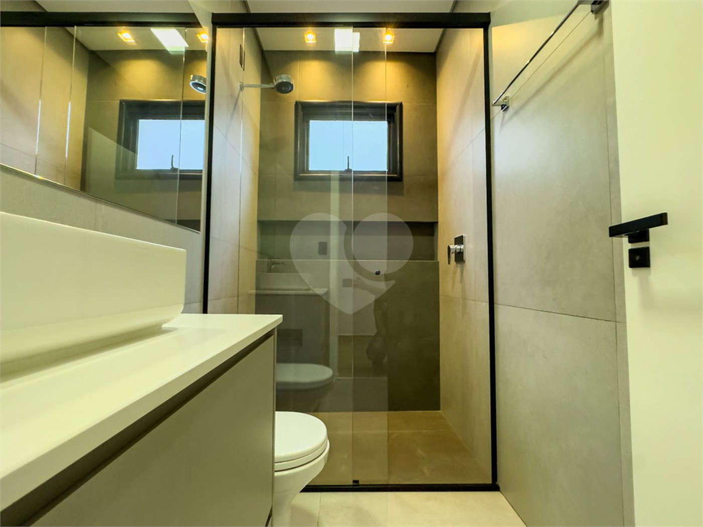 Casa à venda com 3 suítes no condomínio Residencial Helvétia Park, Indaiatuba - SP